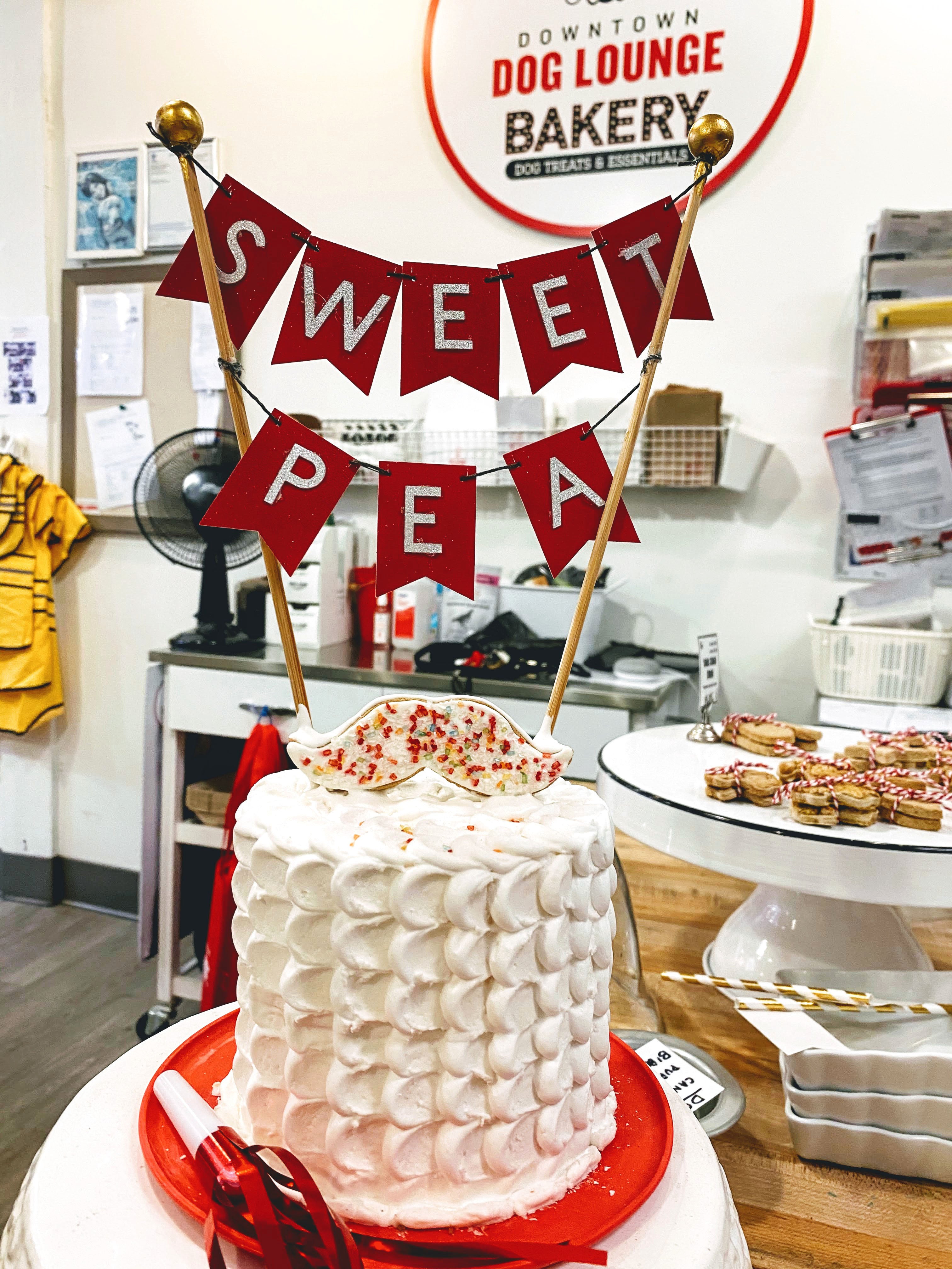 Where to Find Special Cakes for Pickups and Delivery in Austin Right Now